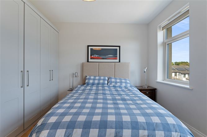 Photo 12 of 20 — 6 Ring Finnan Avenue, Kinsale Manor, Kinsale, Cork