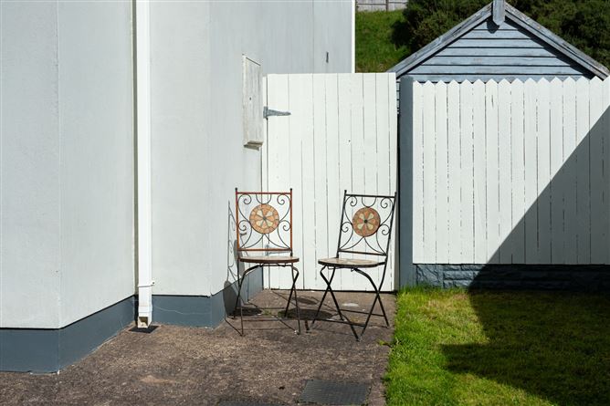 65 The Hermitage, Millstreet Road, Macroom, Co. Cork