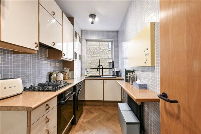 Floral Street Fizz,London,Greater London,United Kingdom
