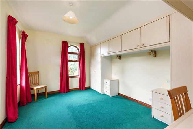 Aras Mhuire, Barnhill, Dublin 15