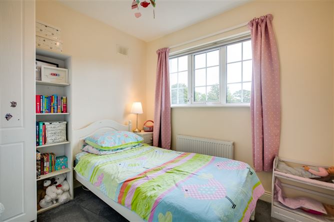 2 Stonepark Orchard, Rathfarnham, Dublin 14