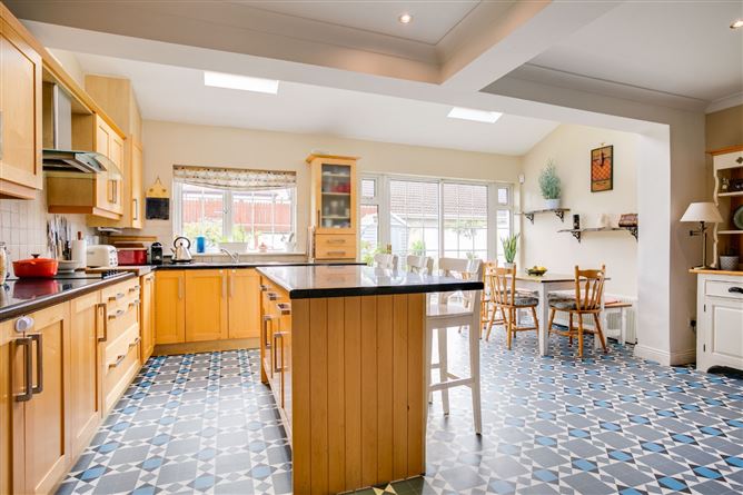 2 Stonepark Orchard, Rathfarnham, Dublin 14