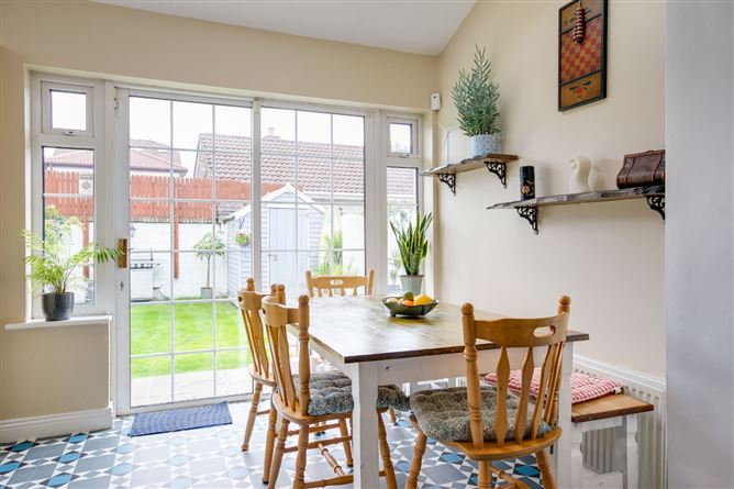 2 Stonepark Orchard, Rathfarnham, Dublin 14