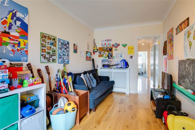 2 Stonepark Orchard, Rathfarnham, Dublin 14