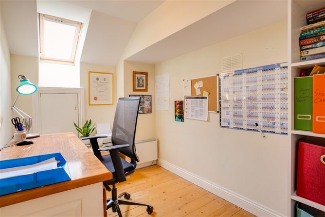 2 Stonepark Orchard, Rathfarnham, Dublin 14