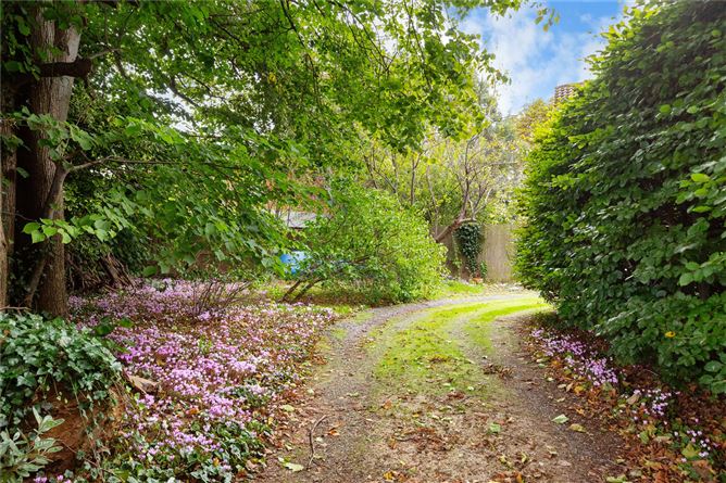 Berg Isel, Station Road, Glenageary, Co. Dublin