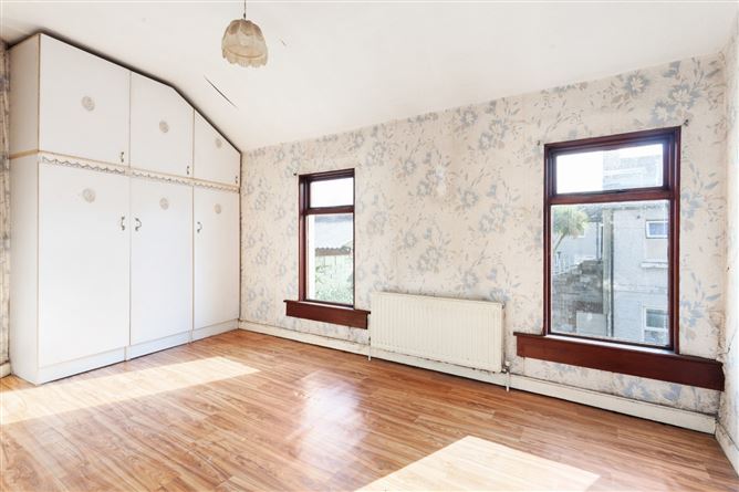 24 First Avenue, Seville Place, North Dock, Dublin 1