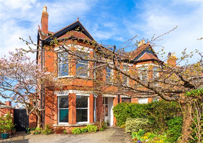 Main image for 39 St Kevins Park, Dartry, Dublin 6