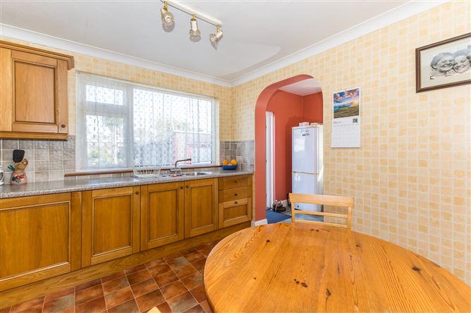 33 Shanliss Way, Santry, Dublin 9