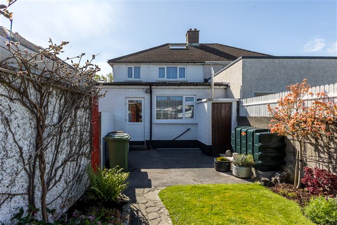 33 Shanliss Way, Santry, Dublin 9