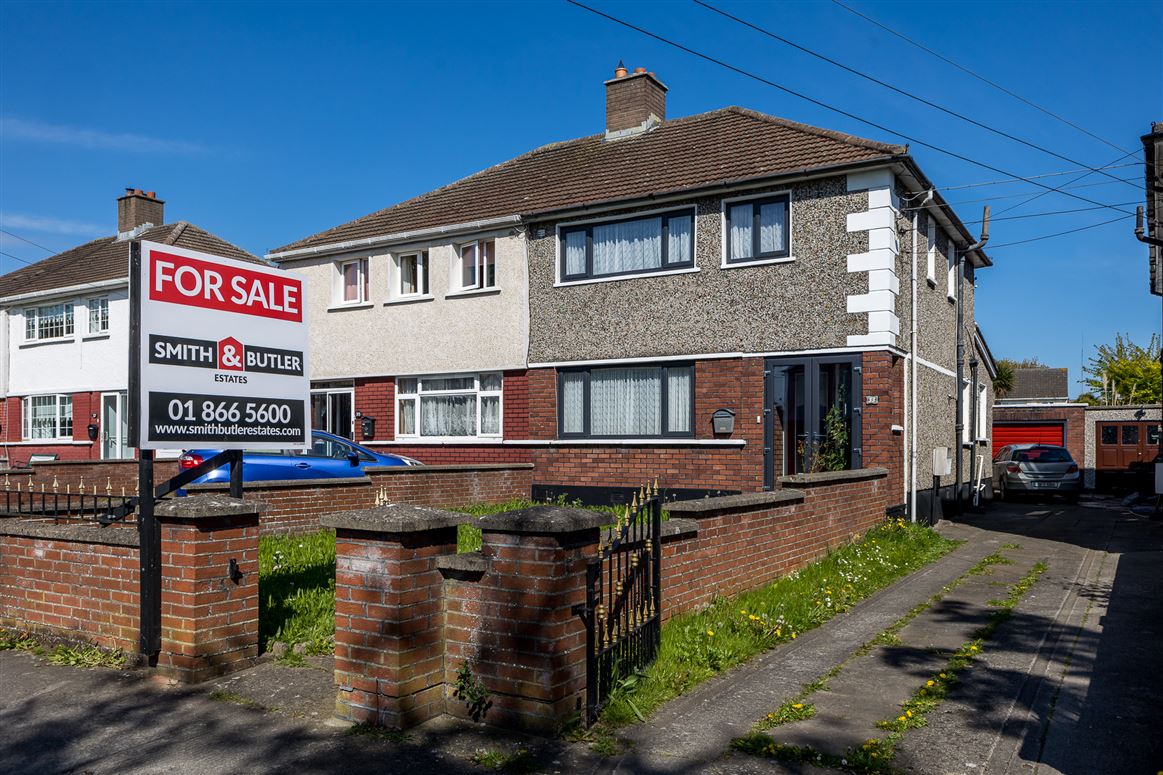 33 Shanliss Way, Santry, Dublin 9