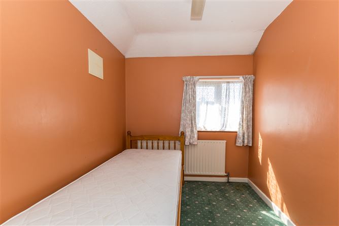 33 Shanliss Way, Santry, Dublin 9