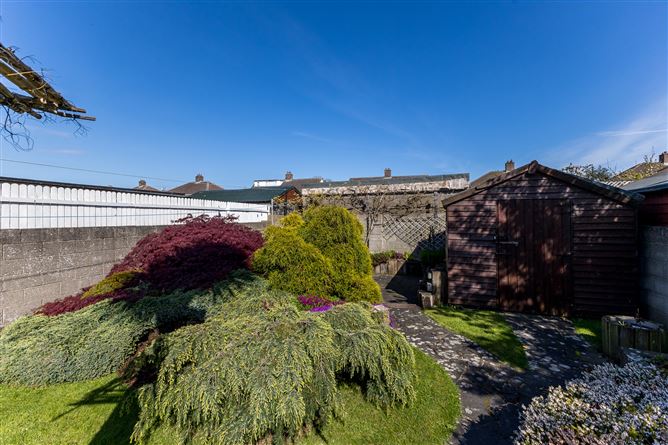 33 Shanliss Way, Santry, Dublin 9