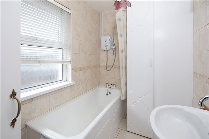  17 Joseph Ahern Terrace, Midleton, Cork