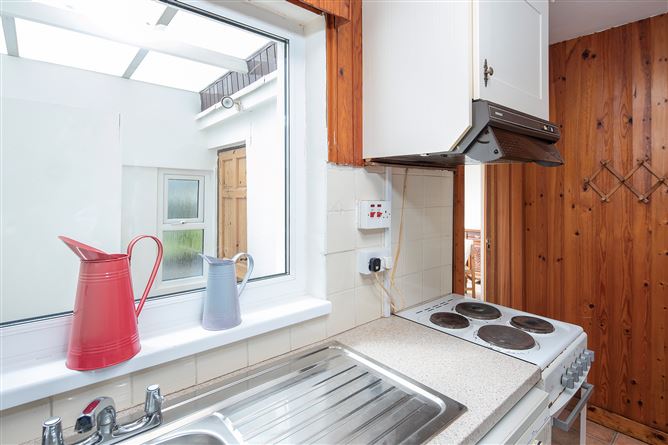  17 Joseph Ahern Terrace, Midleton, Cork