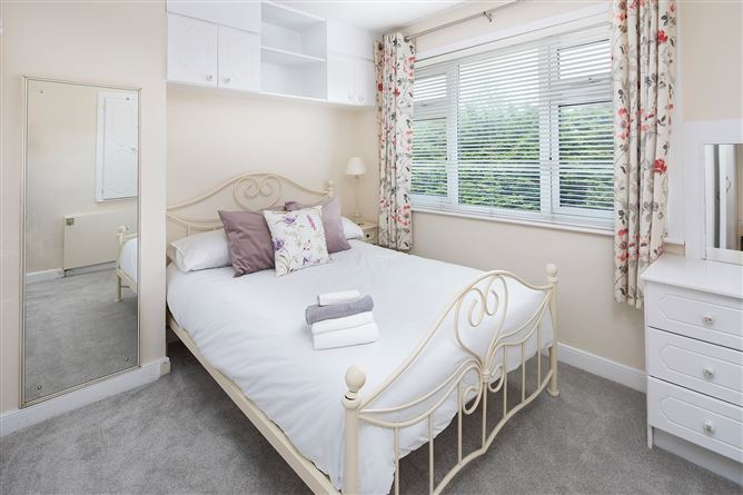  17 Joseph Ahern Terrace, Midleton, Cork