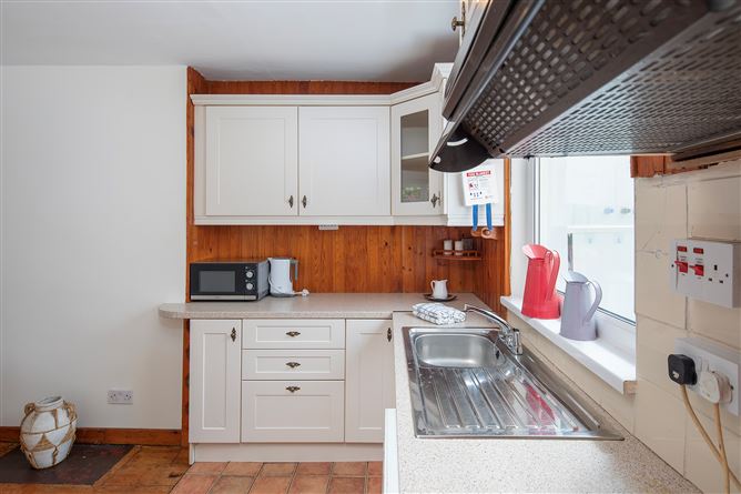  17 Joseph Ahern Terrace, Midleton, Cork