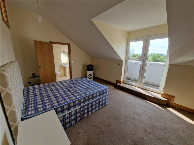 20 Eagle Wood Manor, Belturbet, Cavan