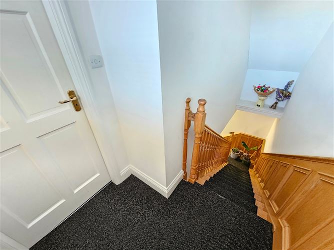 64 O`Connell Street, Ennis, Co. Clare