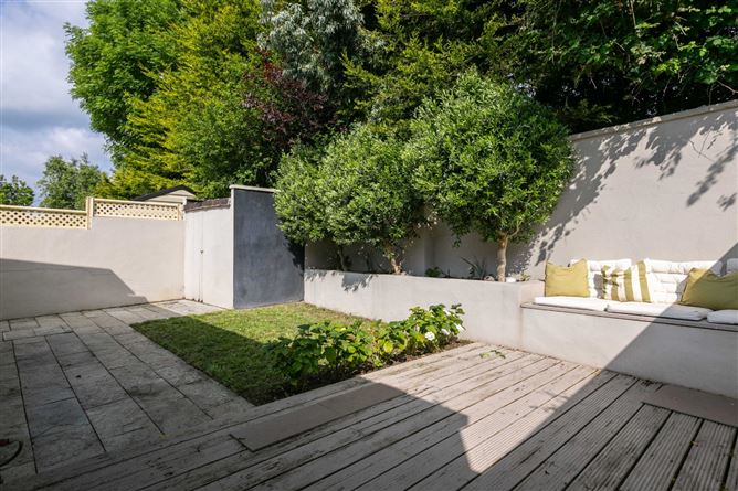 13 Denville Court, Killiney, Co. Dublin
