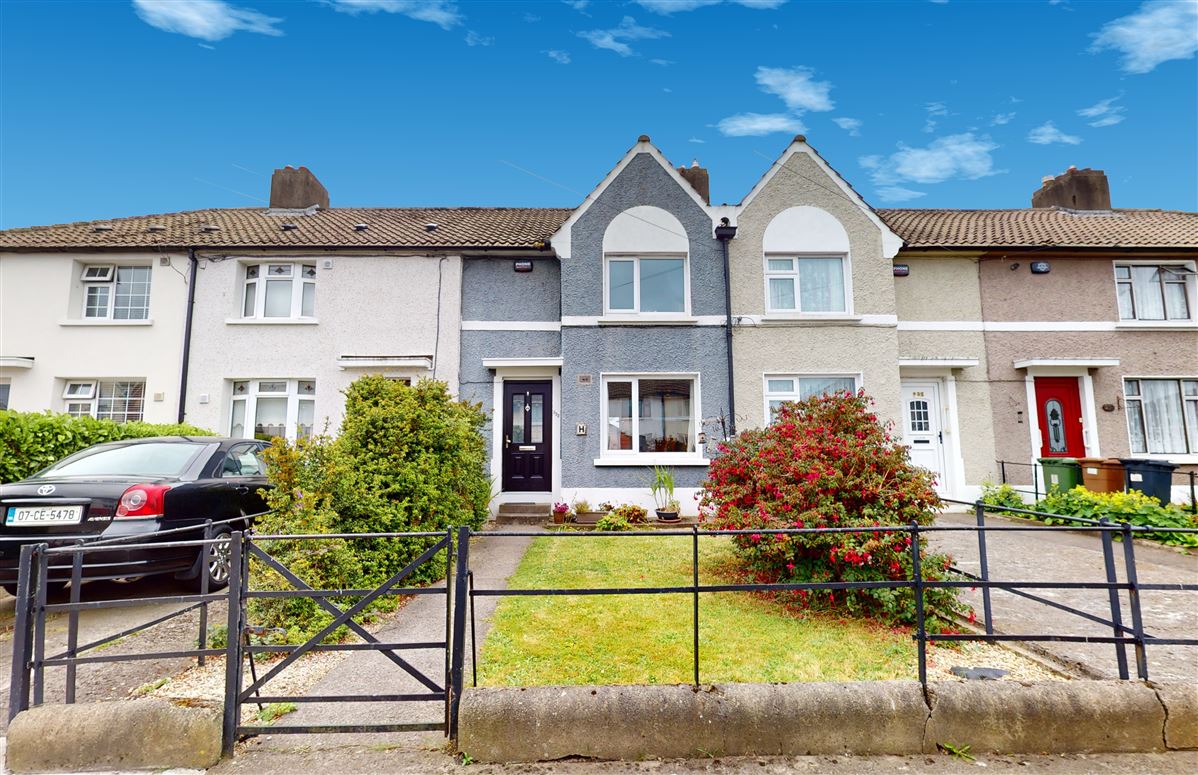 232 Larkhill Road, Whitehall, Dublin 9