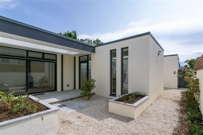 An Lochan, 11a Newtownpark Avenue, Blackrock, Co. Dublin