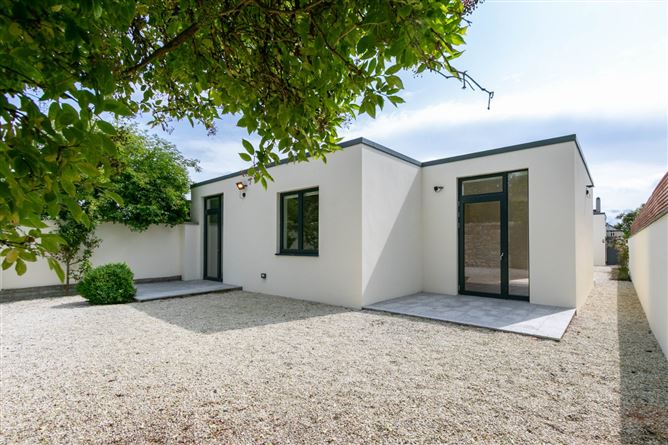 An Lochan, 11a Newtownpark Avenue, Blackrock, Co. Dublin