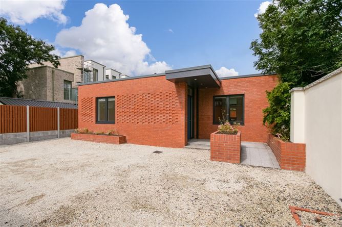 An Lochan, 11a Newtownpark Avenue, Blackrock, Co. Dublin
