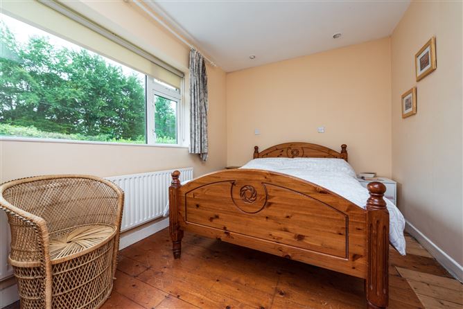 https://photos-a.propertyimages.ie/media/6/6/2/4828266/517a5ea5-585d-46bd-9b7c-8ae13befb7b0_l.jpg