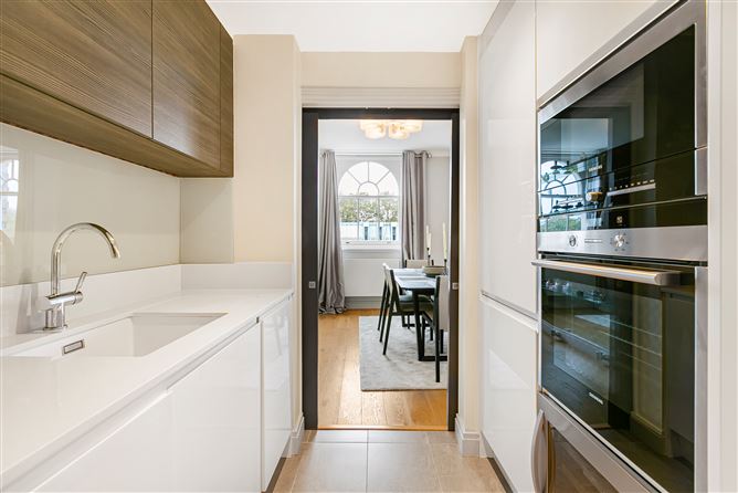The Hyde Hideaway,London,Greater London,United Kingdom
