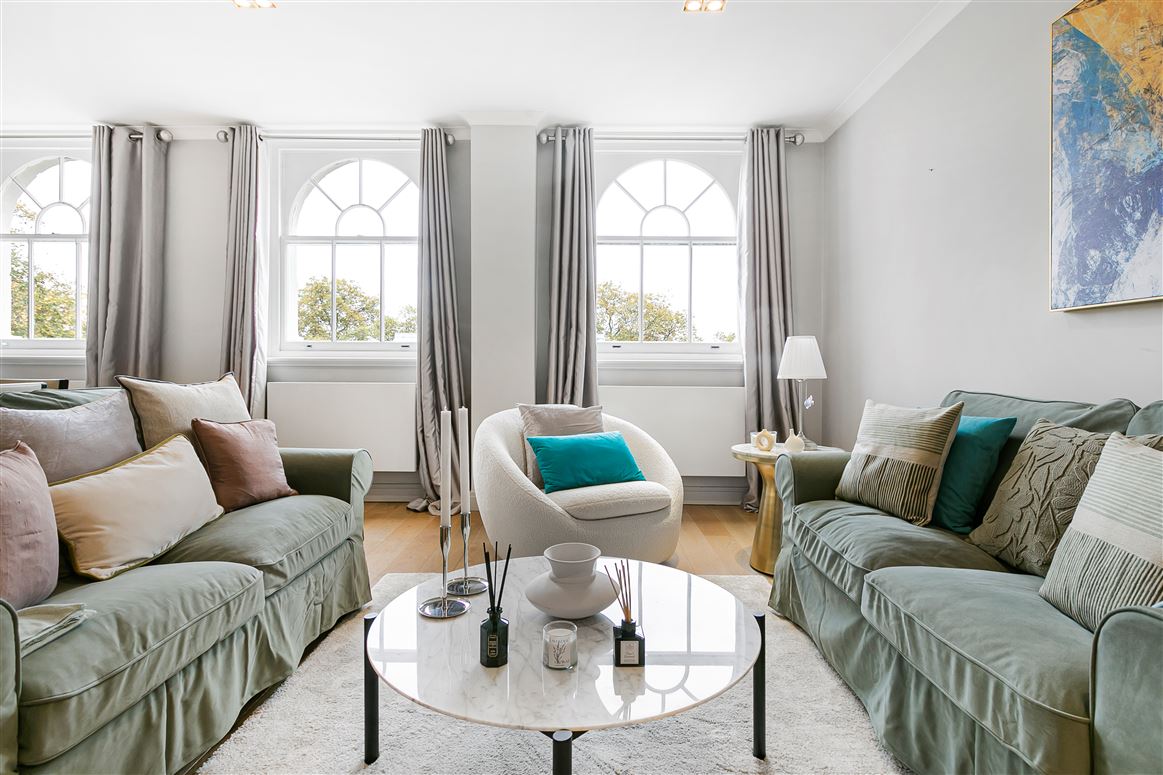 The Hyde Hideaway,London,Greater London,United Kingdom