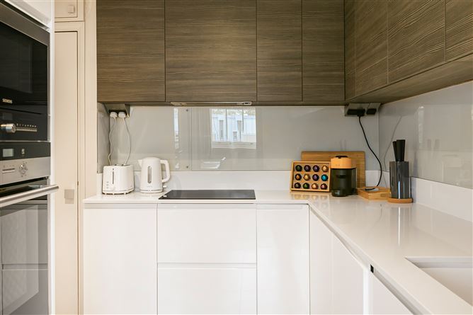 The Hyde Hideaway,London,Greater London,United Kingdom