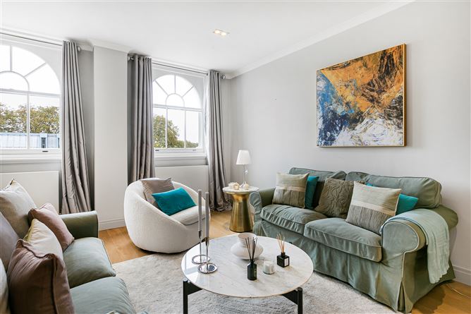 The Hyde Hideaway,London,Greater London,United Kingdom