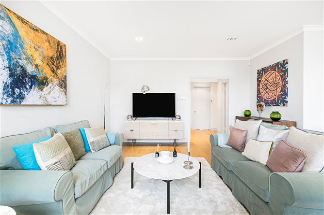 The Hyde Hideaway,London,Greater London,United Kingdom
