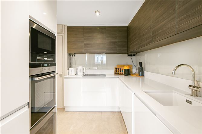 The Hyde Hideaway,London,Greater London,United Kingdom