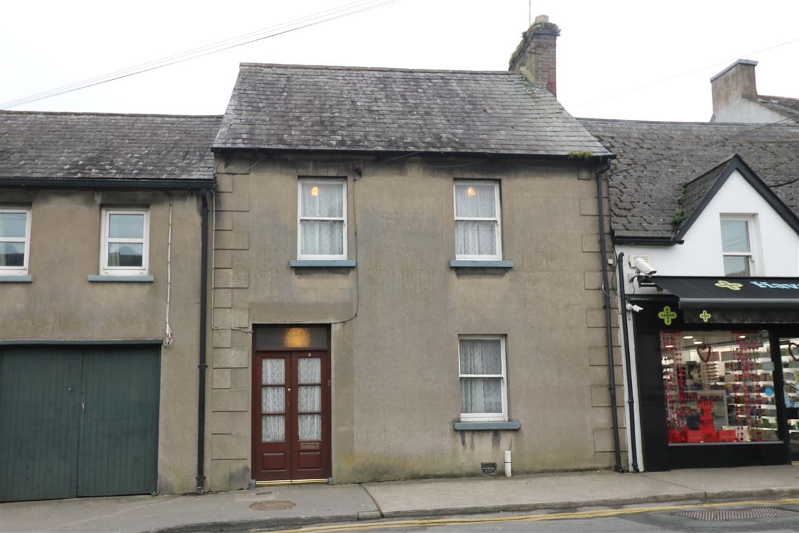 9 New Street, Carrick-on-Suir, Tipperary