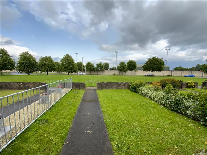 4 Oakland Park , Dundalk, Louth