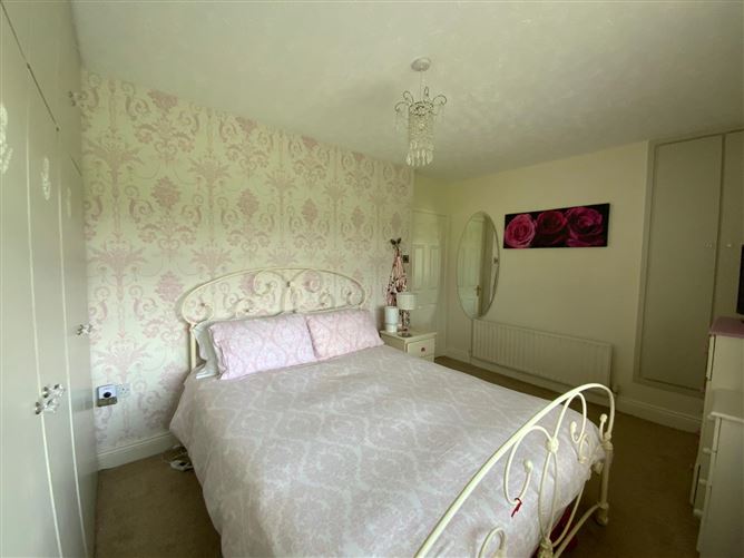 4 Oakland Park , Dundalk, Louth
