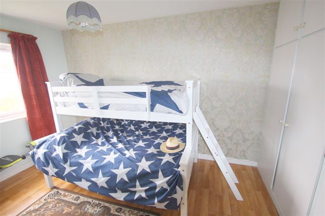 27 Arden View, Tullamore, Offaly