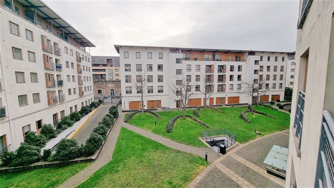 63 Spencer House, Custom House Square, Mayor Street Lower, IFSC, Dublin 1