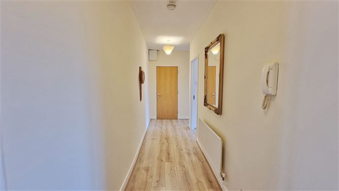 63 Spencer House, Custom House Square, Mayor Street Lower, IFSC, Dublin 1