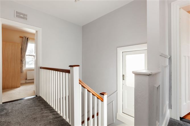 Photo 12 of 29 — 100 Clontarf Road, Clontarf, Dublin 3