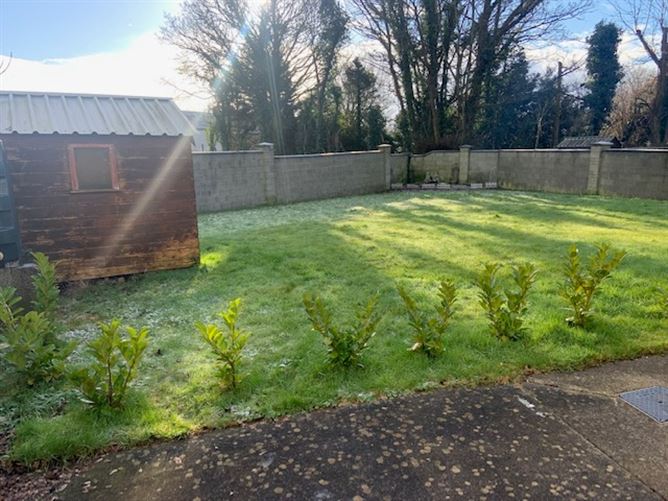 13 Rockview, Legan, Longford