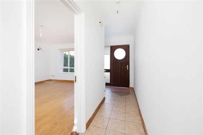 12 College Farm Vale, Newbridge, Kildare