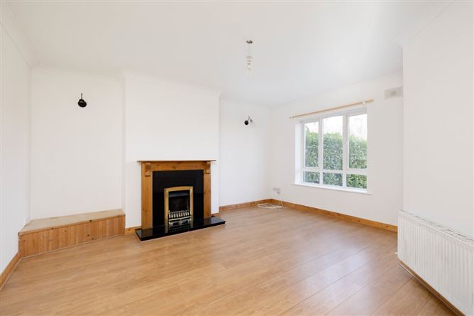 12 College Farm Vale, Newbridge, Kildare