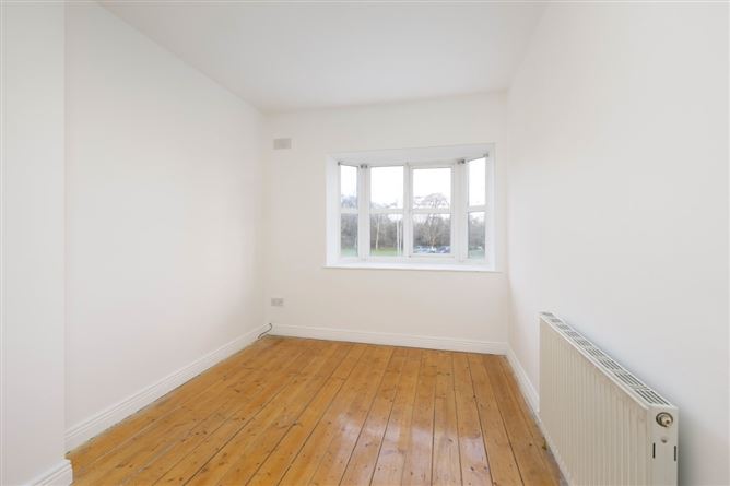 12 College Farm Vale, Newbridge, Kildare