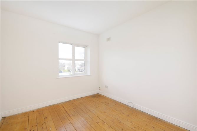 12 College Farm Vale, Newbridge, Kildare