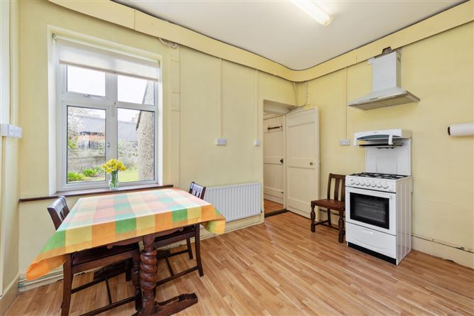 12 St. Albans Park, Sandymount, Dublin 4