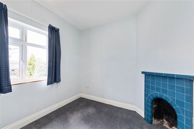 12 St. Albans Park, Sandymount, Dublin 4