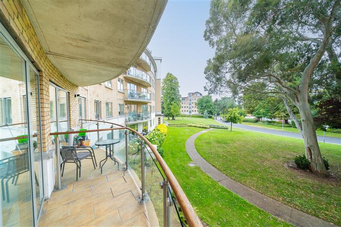 29 The Holly, Dundrum, Dublin 16
